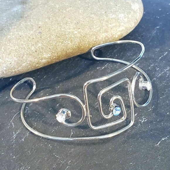Vintage 90s Y2K Artsy Rhinestone Detail Silver Cuff Bracelet - Picture 1 of 10